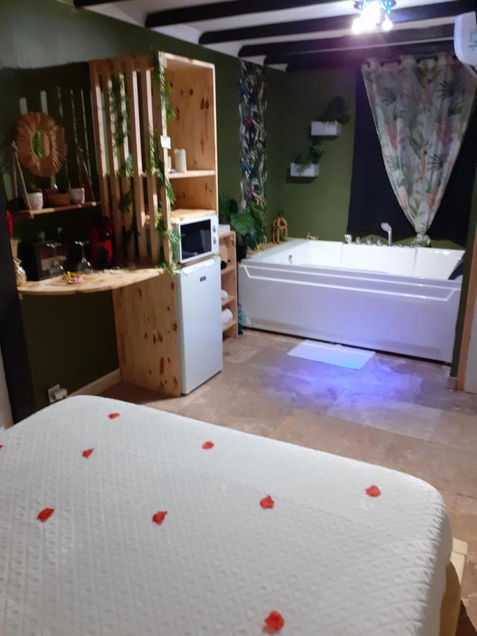 La Chambre Des Songes Saze  Extérieur photo
